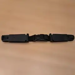 チャイルドシート　抜け出し防止