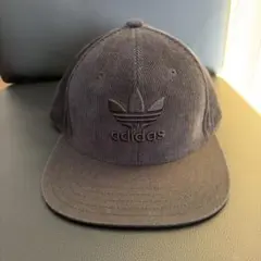 adidas Originals キャップ コーデュロイ