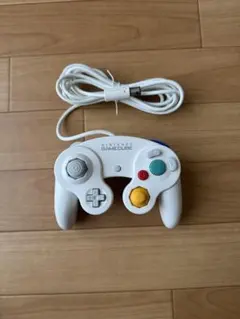 ニンテンドー ゲームキューブ コントローラー ホワイト
