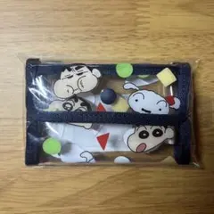 韓国限定　クレヨンしんちゃん　コインケース　古銭入れ