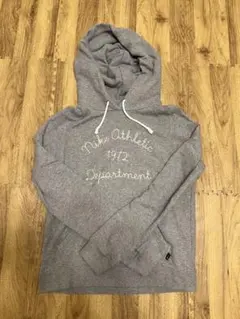 【Nike】パーカー