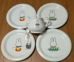 ミッフィーの皿4枚セットと&ミルクピッチャー&スプーン 非売品