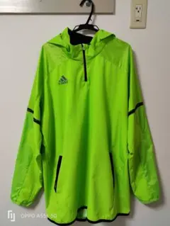 adidas 蛍光グリーン ウィンドブレーカー