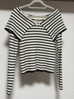 one after another NICE CLAUP オフショルダーセーター