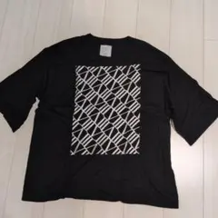 SHAREEF ブラック Tシャツのサムネイル