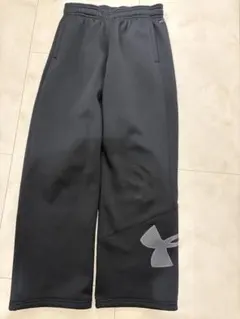 Under Armour ブラック ロングパンツ