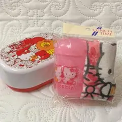 ミスタードーナツ ノベルティ ハローキティお弁当箱＆Sanrioおしぼりセット