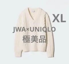 ユニクロ　jwanderson ケーブル　Vネックセーター　ニット ホワイト