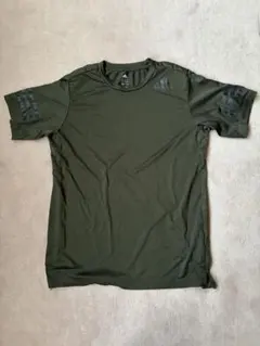 adidas アディダス Tシャツ Lサイズ カーキ スポーツウェア
