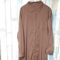 ラミラル⭐️シャツロングワンピース　ライトブラウン　スリット　　XL春
