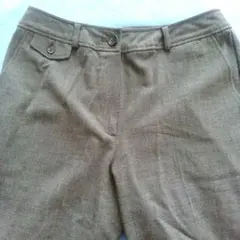 レディース　パンツ　ストレート　　ウエスト64