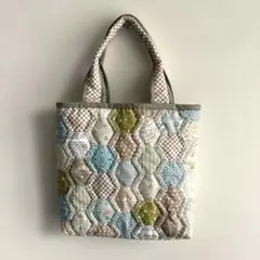 Item thumbnail for item 4bf918b9-2b8b-4396-81d6-70fe958f5b1d