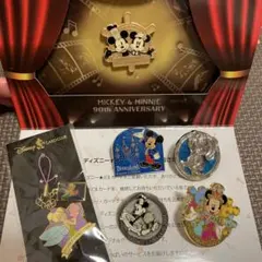 ディズニーカードクラブピンバッジ5点　ストラップ1点セット