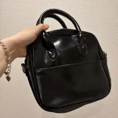 ショルダーバッグ ブラック