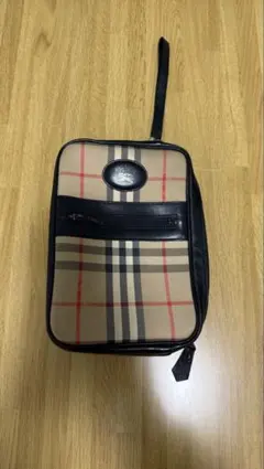 Burberry クラッチバッグ