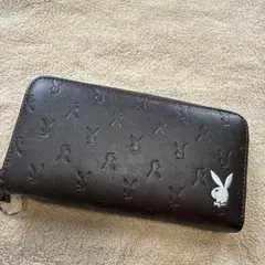最終値下げ✳︎PLAYBOY 長財布 ラウンドファスナーのサムネイル