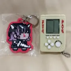 ずとまよ　ラバスト　ゲーム機　キーホルダー Amazon.co.jp: ずとまよ ガチャ ラバーキーホルダー 残機 : ファッション