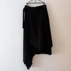 Mila Owen アシンメトリー黒プリーツスカート