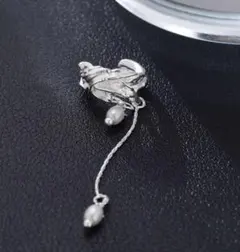 シルバー パール付きイヤーカフ