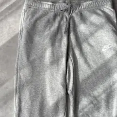 15663 NIKE 刺繍ロゴ スウェットパンツ グレー