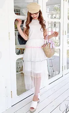 ★美品★ Rady レインボープリーツスカート ★のサムネイル