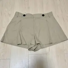 ZARA ショートパンツ ベージュ S(M〜L相当)