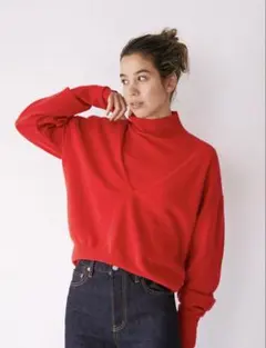 ungrid ／ Vネックカシミヤ混ルーズニット