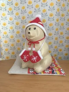 しろくま貯金箱　クリスマス　サンタ帽子と手袋のセット着せ替え