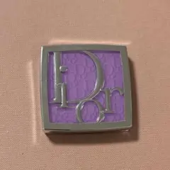 Dior バックステージロージーグロウ　063ピンクライラック