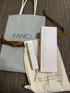 新品FANCLファンケルブライトニング&エイジングケアハンドクリームリップセットのサムネイル