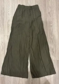 H&M ワイドパンツのサムネイル
