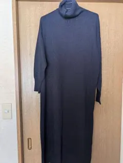ダークネイビー タートルネック ロングニットワンピース