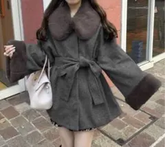 ベルト付きファーステンカラーコート グレー