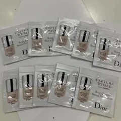 0706Dior カプチュール トータル セル ENGY ファンデーション 1Nのサムネイル