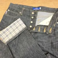 Item thumbnail for item 8853f6d3-6dd4-4e40-bca0-e6e404206aa0