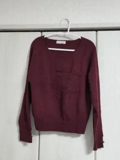 バーガンディ リブ編み 薄手の長袖セーター