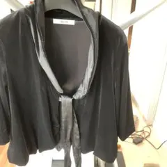 黒 ベルベットジャケット肩幅37cm 着丈46cm袖33cmバスト84cm