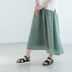 北欧暮らしの道具店　リバティプリントロングフレアスカート