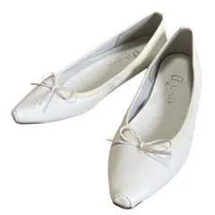 美品 アルテミスバイダイアナ バレエシューズ 23cm 白　ポインテッドトゥ