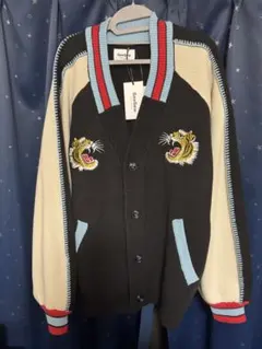 Item thumbnail for item 4bbf94f5-89de-4003-bf5d-4649d8398c8c