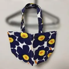 値下げ！新品未使用！60周年記念　ウニッコ柄キャンバストート