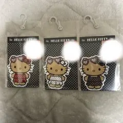 【未使用品・4個セット】サンリオ✕アベイル◎日焼けキティ ハローキティ アベイルコラボ 日焼けキティ4種マスコットチャーム