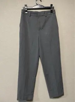 ユニクロ　UNIQLO スマートアンクルパンツ　グレー　オールシーズン