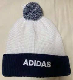 アディダス　ニット帽　ビーニー