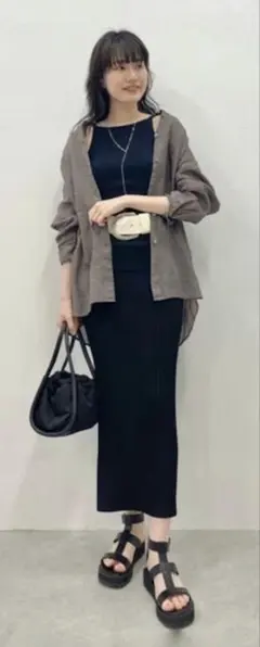Whim Gazette【THE PAUSE】アンクルベルトサンダル黒のサムネイル