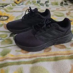 adidasランニングシューズ ギャラクシー6(GW4138)まる様専用