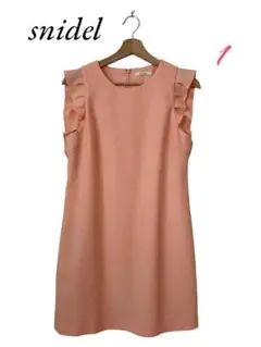 snidel 【美品】ワンピース　ノースリーブ　袖フリル　膝丈　1