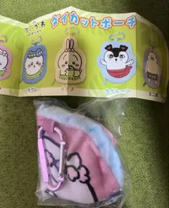 ちいかわ 映画 人魚のひみつ ダイカットポーチ　ちいかわ