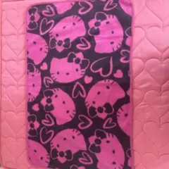 ハローキティ フリースブランケット