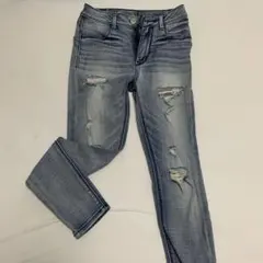 アメリカンイーグル　ダメージドデニム　スカイハイジェギング